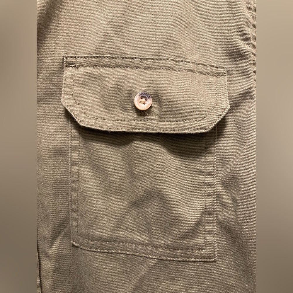 Olive Green Men's Short Sleeve Button Up Shirt - Picture 8 of 8